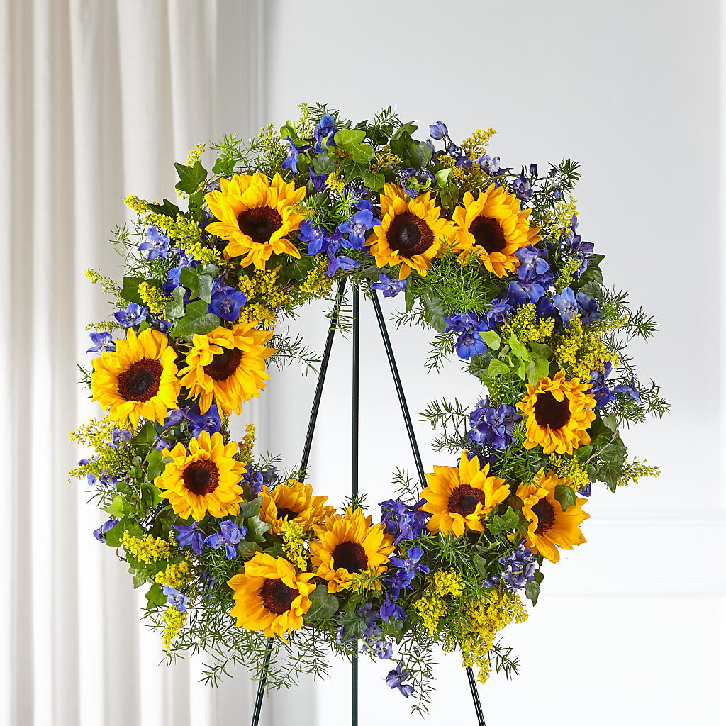 Bright Rays Wreath – A Flower Matters, Dallas TX