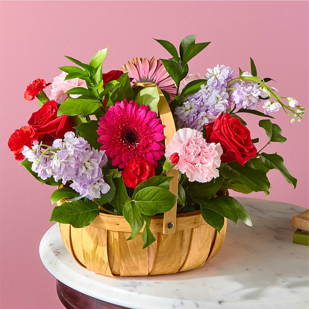 Pink Picnic Basket – A Flower Matters, Dallas TX