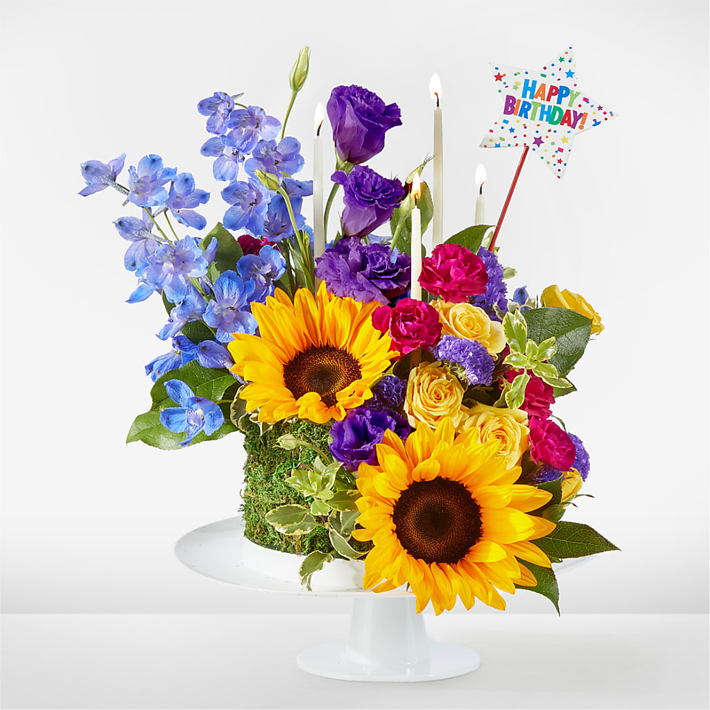 Star of the Day Floral Cake – A Flower Matters, Dallas TX