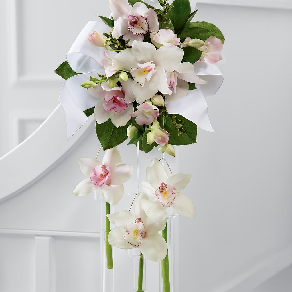 Perfect Entrance Pew Arrangement – A Flower Matters, Dallas TX