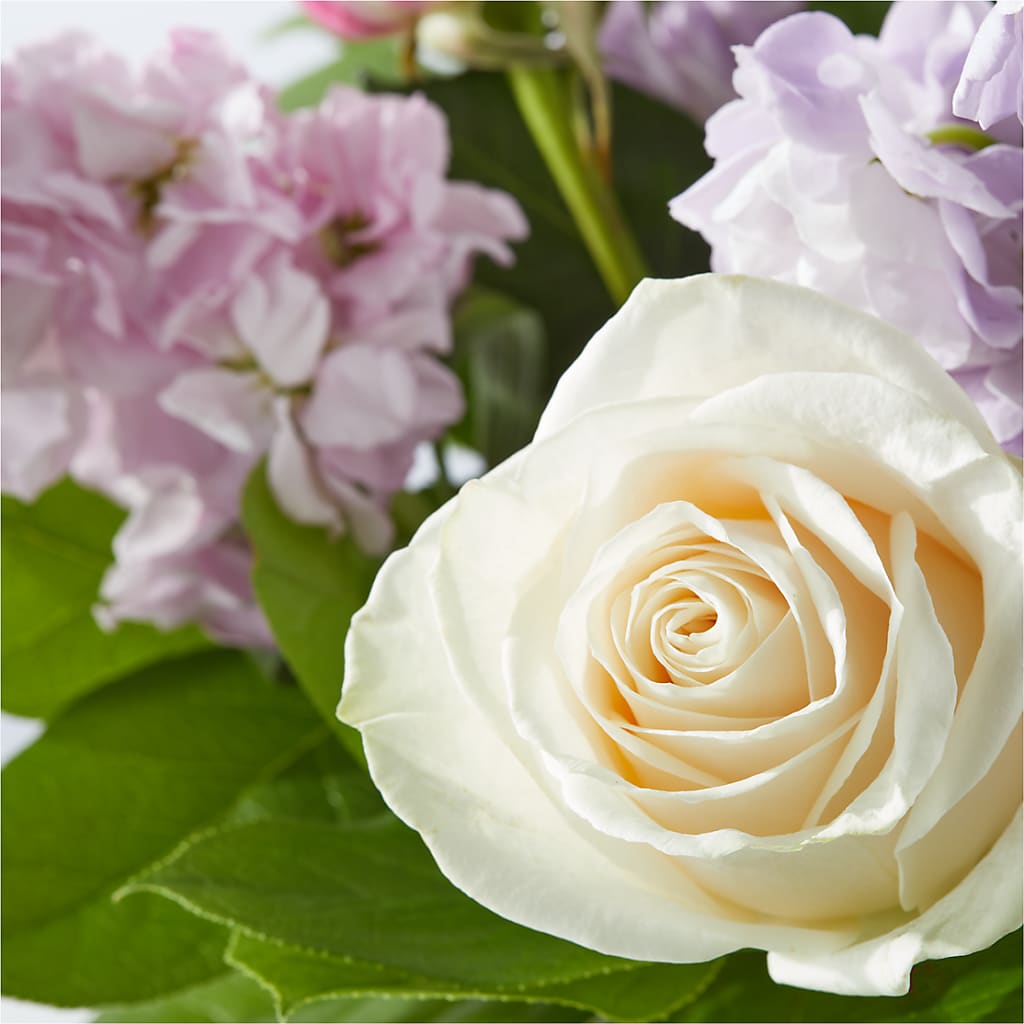 Springtime Spritz Bouquet –  A Flower Matters, Dallas TX