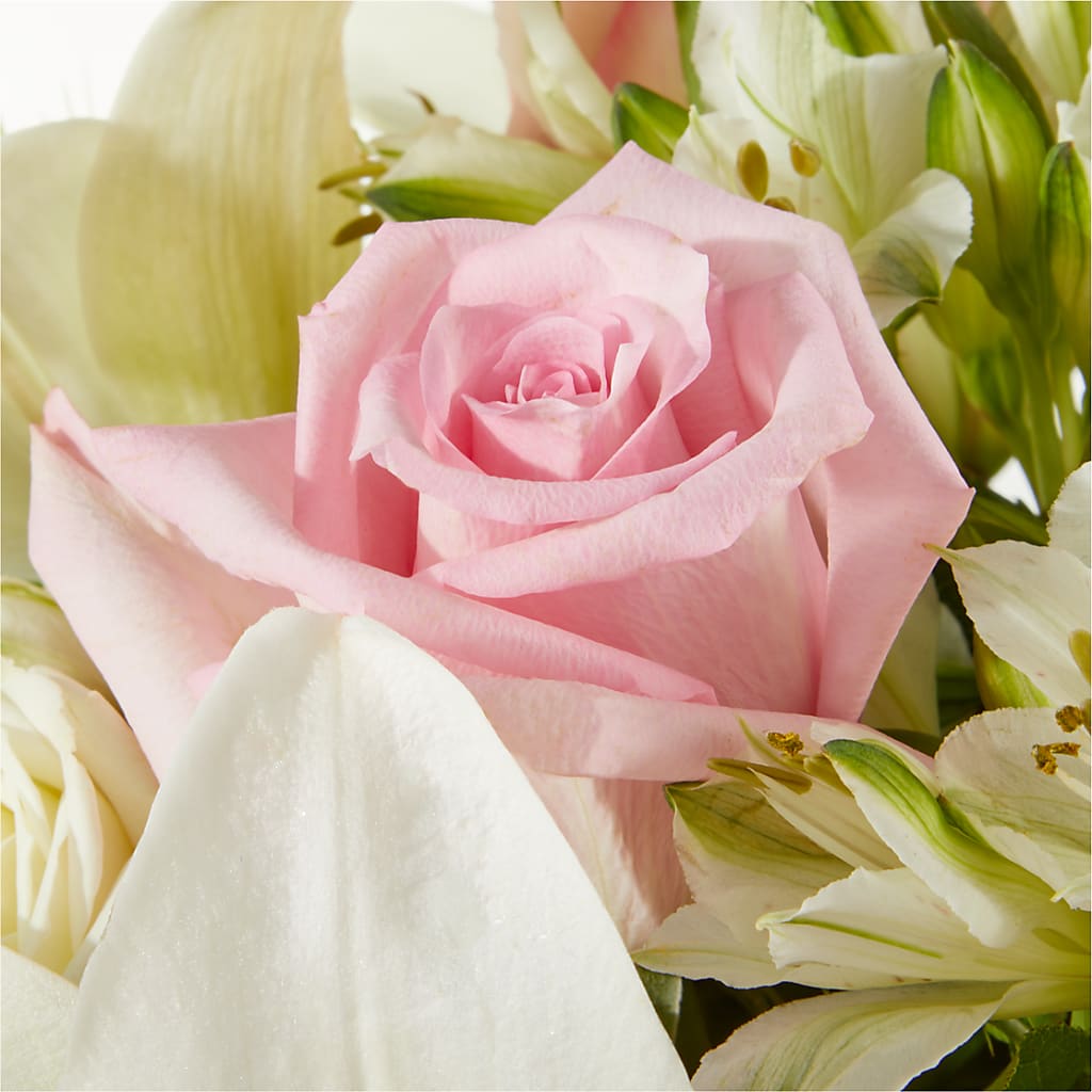 Kindhearted Bouquet –  A Flower Matters, Dallas TX
